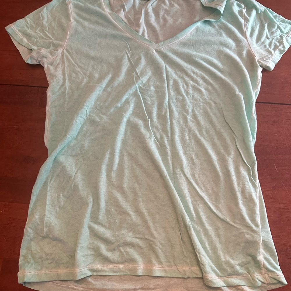 Forever 21 Aqua V-Neck Short Sleeve Top
